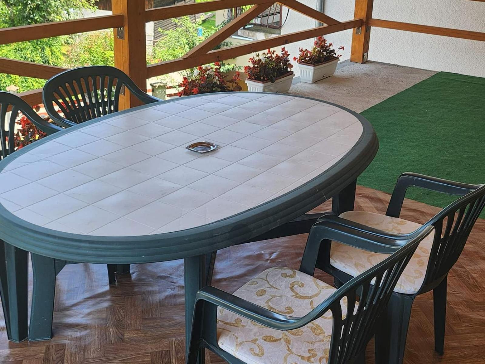 Apartment Sajra Kulen Vakuf Bagian luar foto