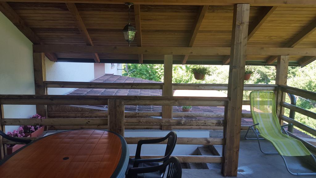 Apartment Sajra Kulen Vakuf Bagian luar foto